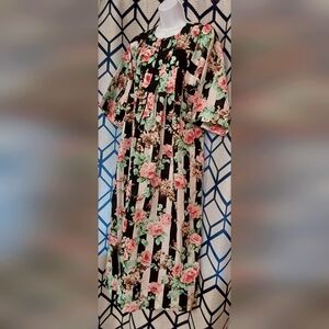 ANTHONY RICHARDS- Anthony Richards Petite Size Large Floral Roses Stripped Dress
